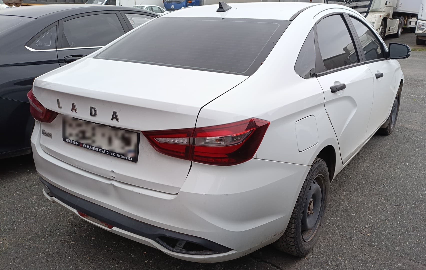 Lada Vesta седан - 3