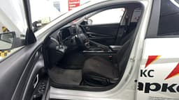 Hyundai Elantra - 6