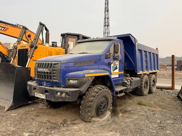 Ural 55571-5121-74Е5 6x6 Самосвал - 1