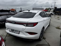 Jac J7 - 3