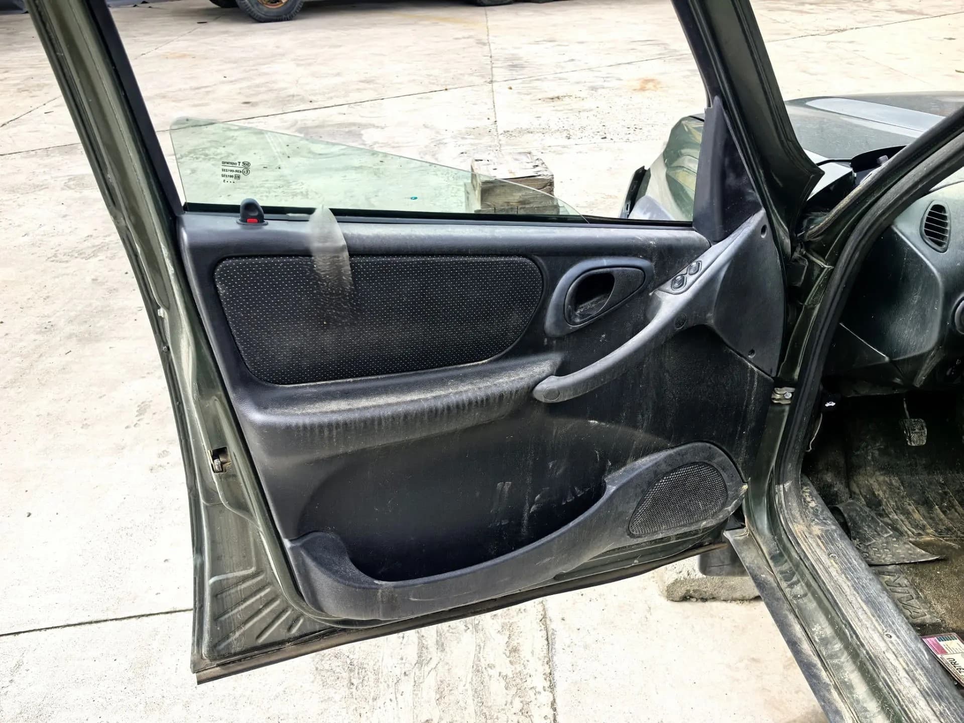 Lada Niva Travel - 6