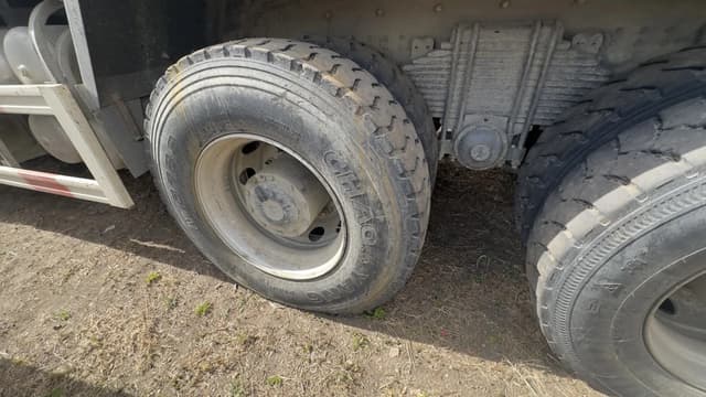 Shacman (Shaanxi) SX* 6x4 Самосвал - 6