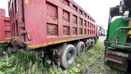 Hongyan CQ3406HV39 8x4 Самосвал - 3