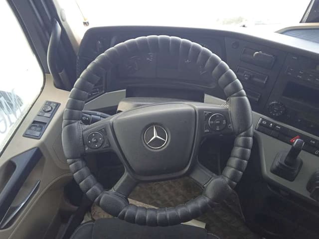 Mercedes-Benz Actros 4x2 Седельный тягач - 4