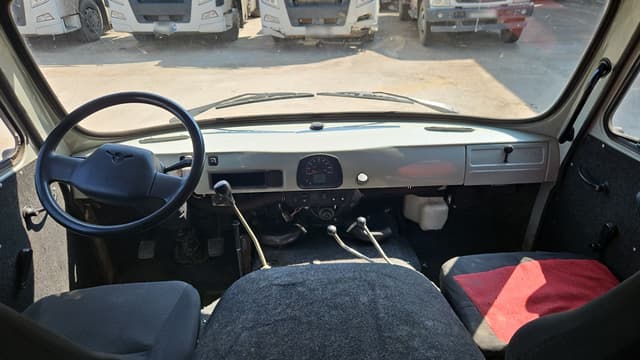 UAZ 3909 Комби - 5