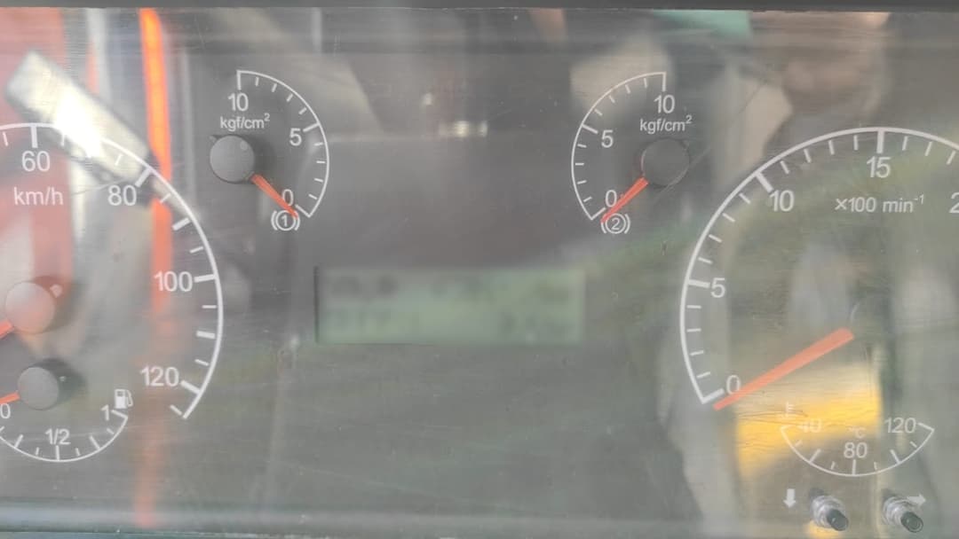 Нефаз 4208* на шасси КамАЗ 43118 6x6 Вахтовый автобус - 7