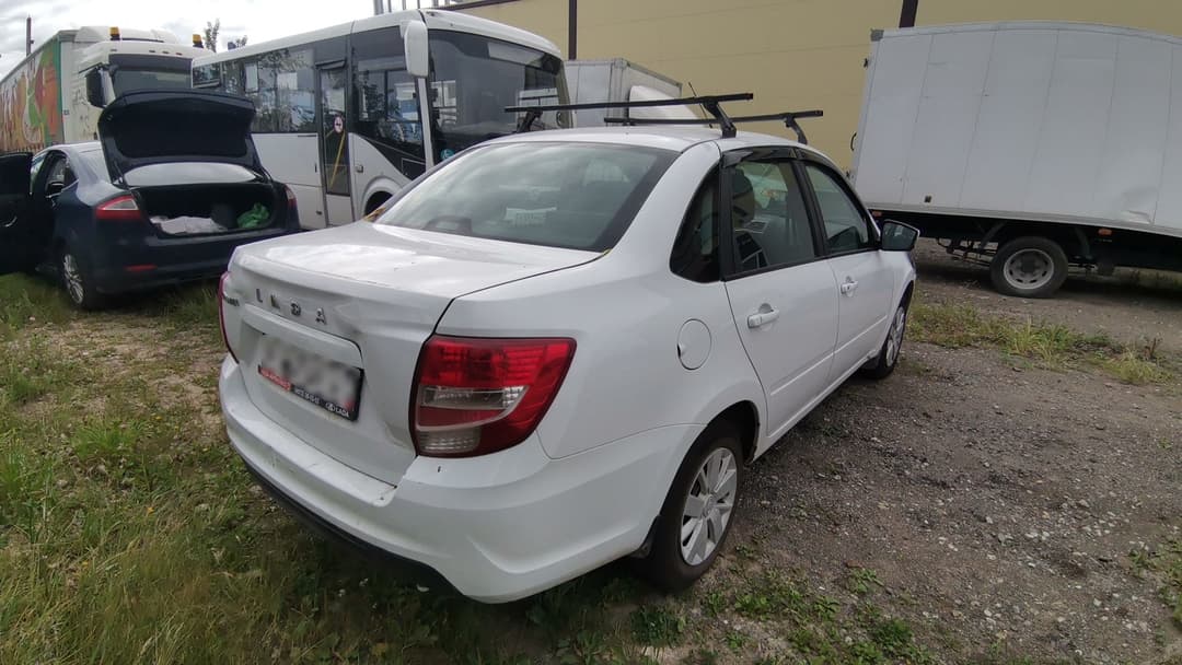 Lada Granta седан - 3