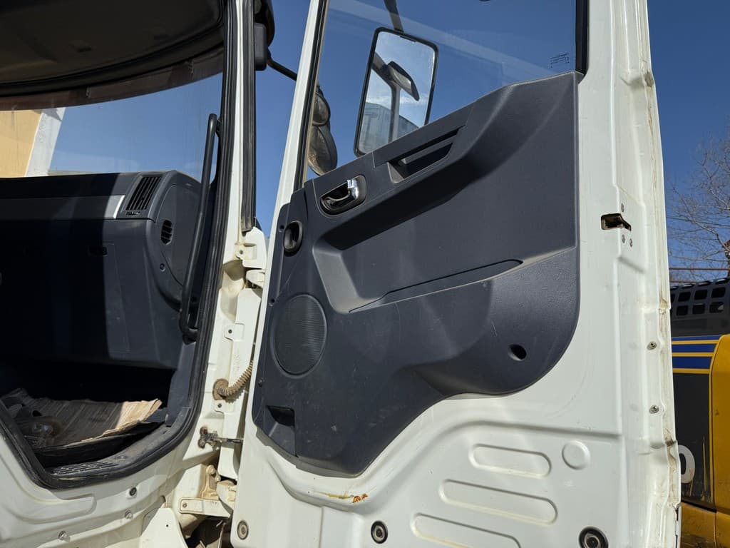 Sany SYZ320* 6x4 Самосвал - 7