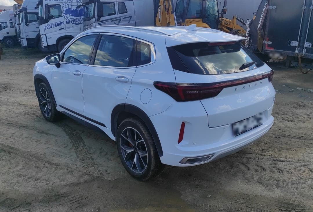 Exeed LX - 4