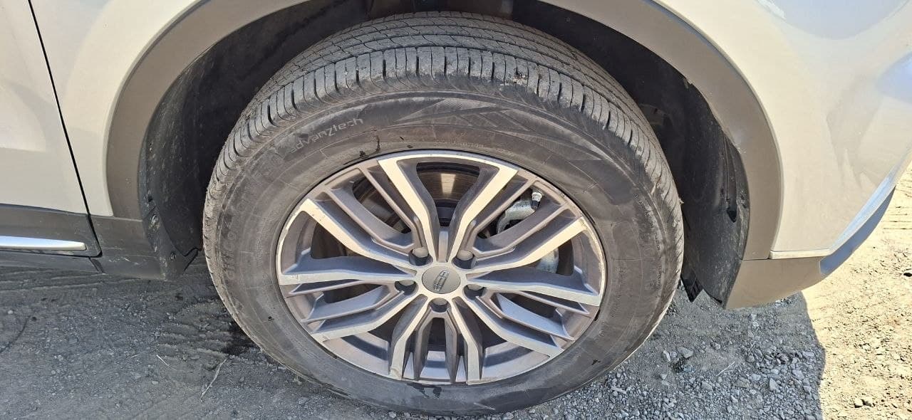 Geely Atlas Pro - 10