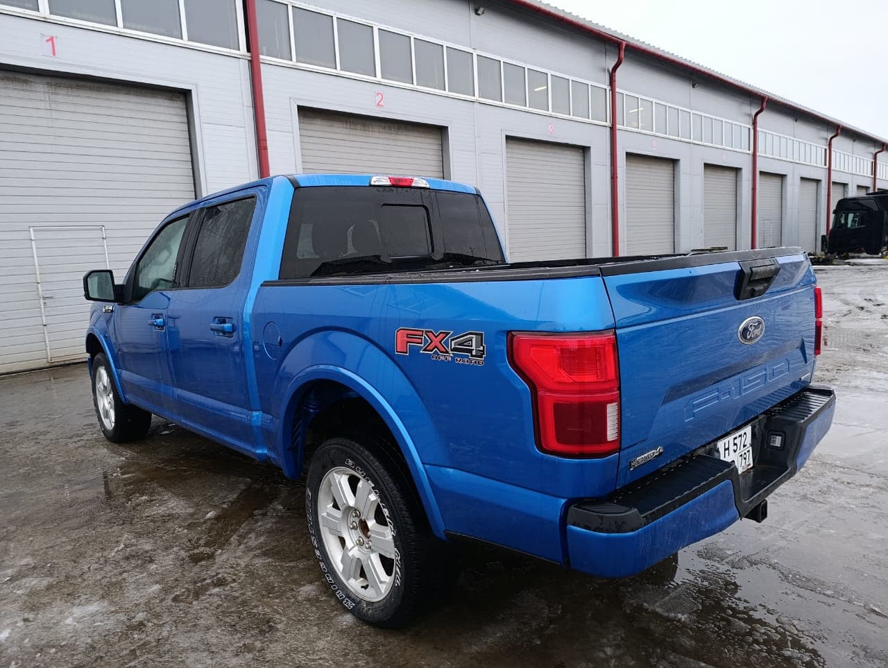 Ford F-150 - 4