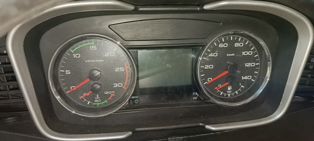FAW CA 3310 8x4 Самосвал - 4