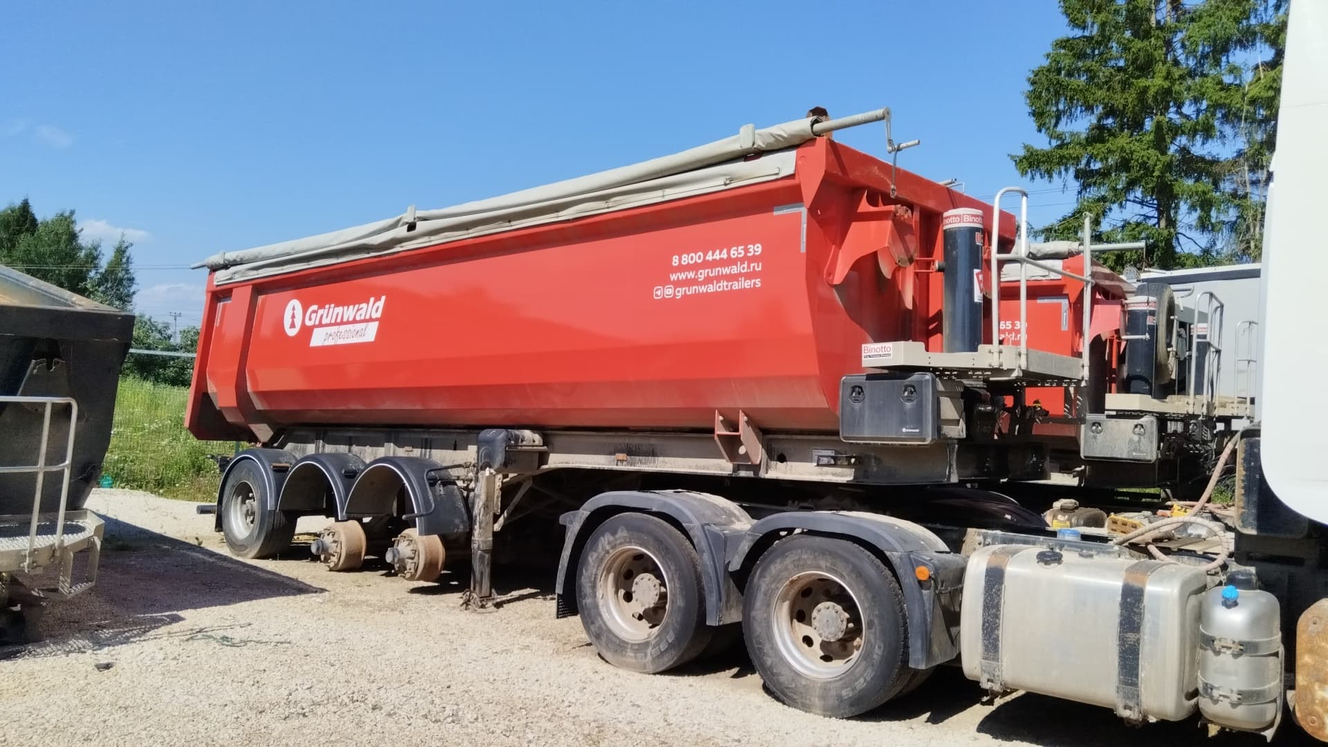 Grunwald 9453 Полуприцеп самосвальный - 2