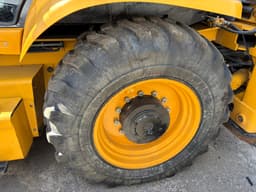 Zauberg EF3* Экскаватор-погрузчик - 9