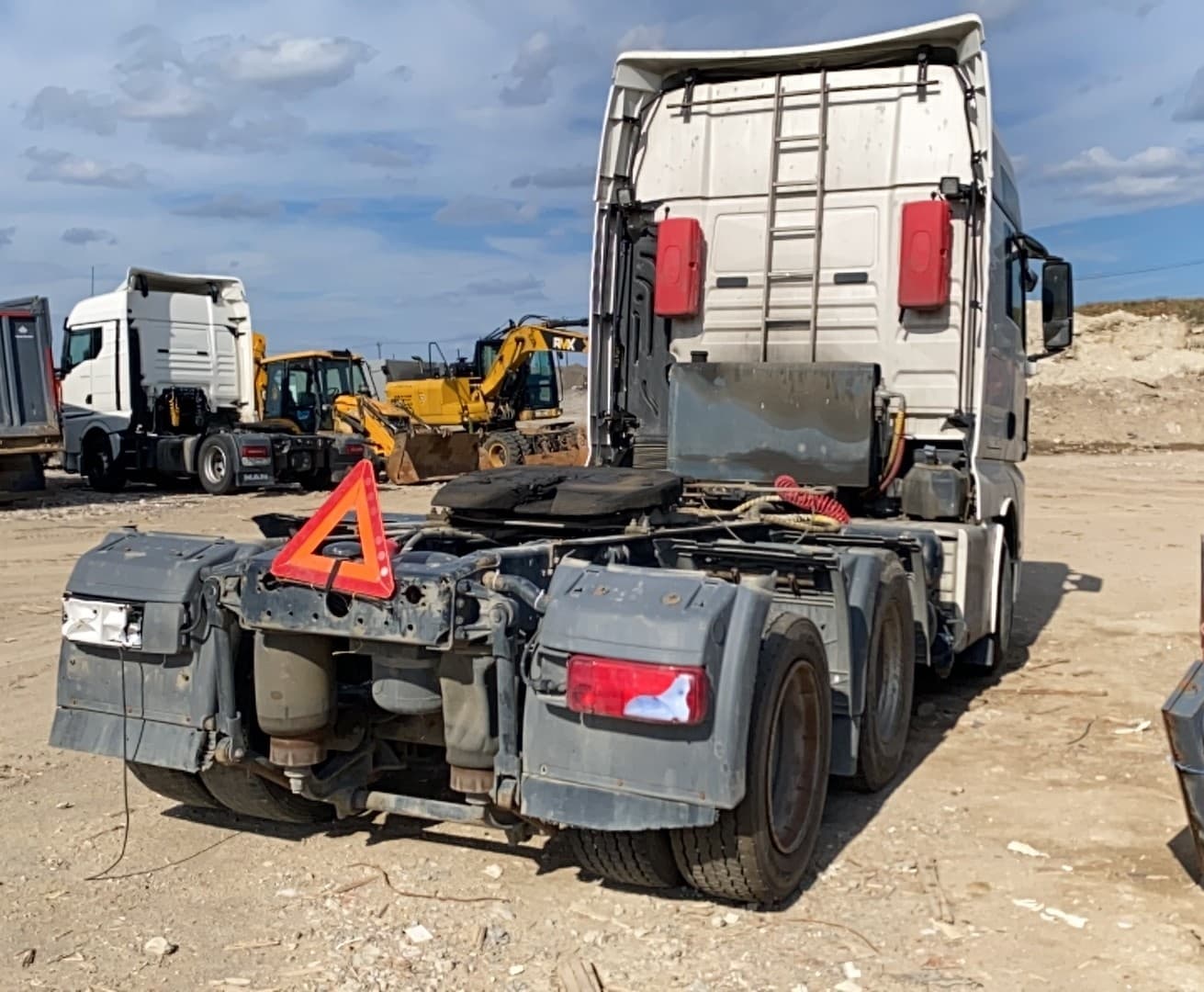 MAN TGX 6x2-2 Седельный тягач - 3