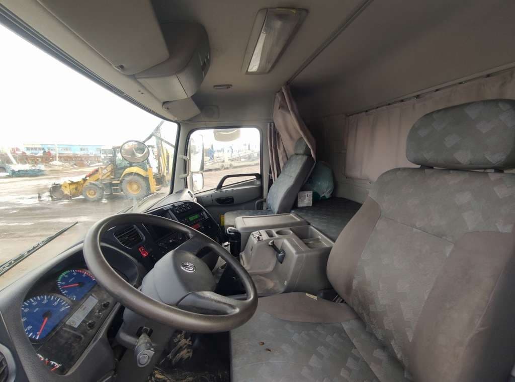 Dongfeng DFH 8x4 Самосвал - 6