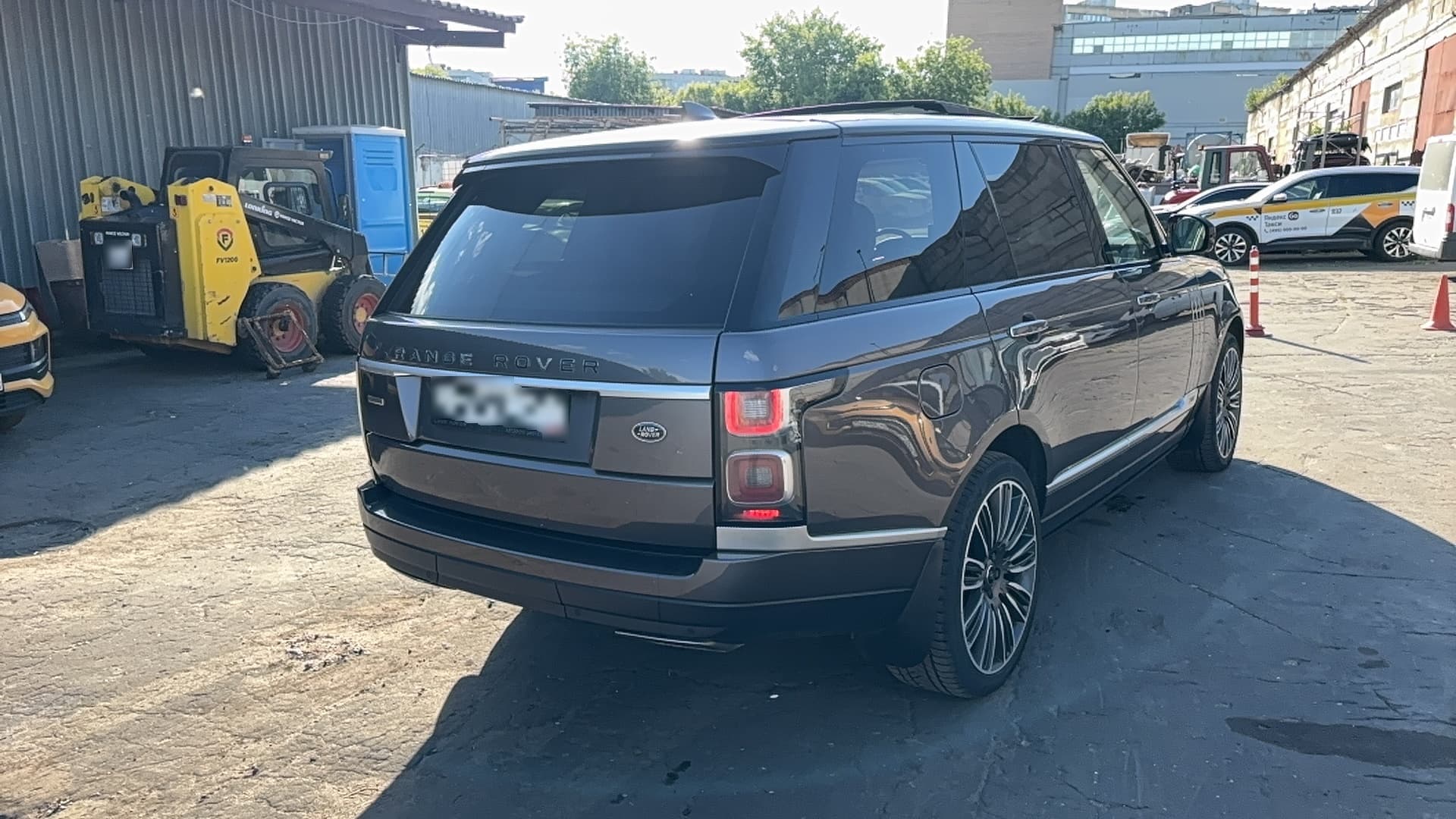 Land Rover Range Rover - 3