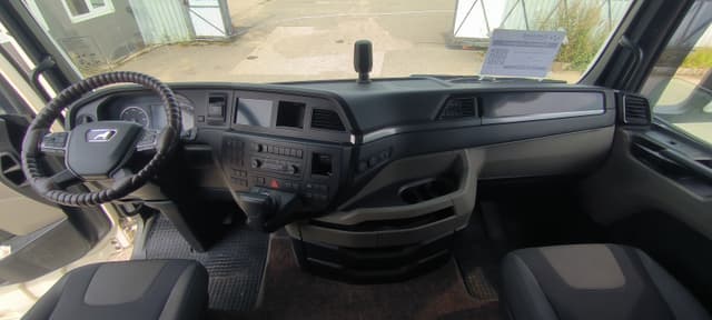 MAN TGX 4X2 Седельный тягач - 5