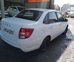 Lada Granta седан - 3