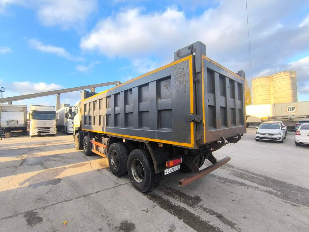Dongfeng DFH 8x4 Самосвал - 4