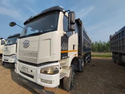 FAW CA 3310 8x4 Самосвал - 1