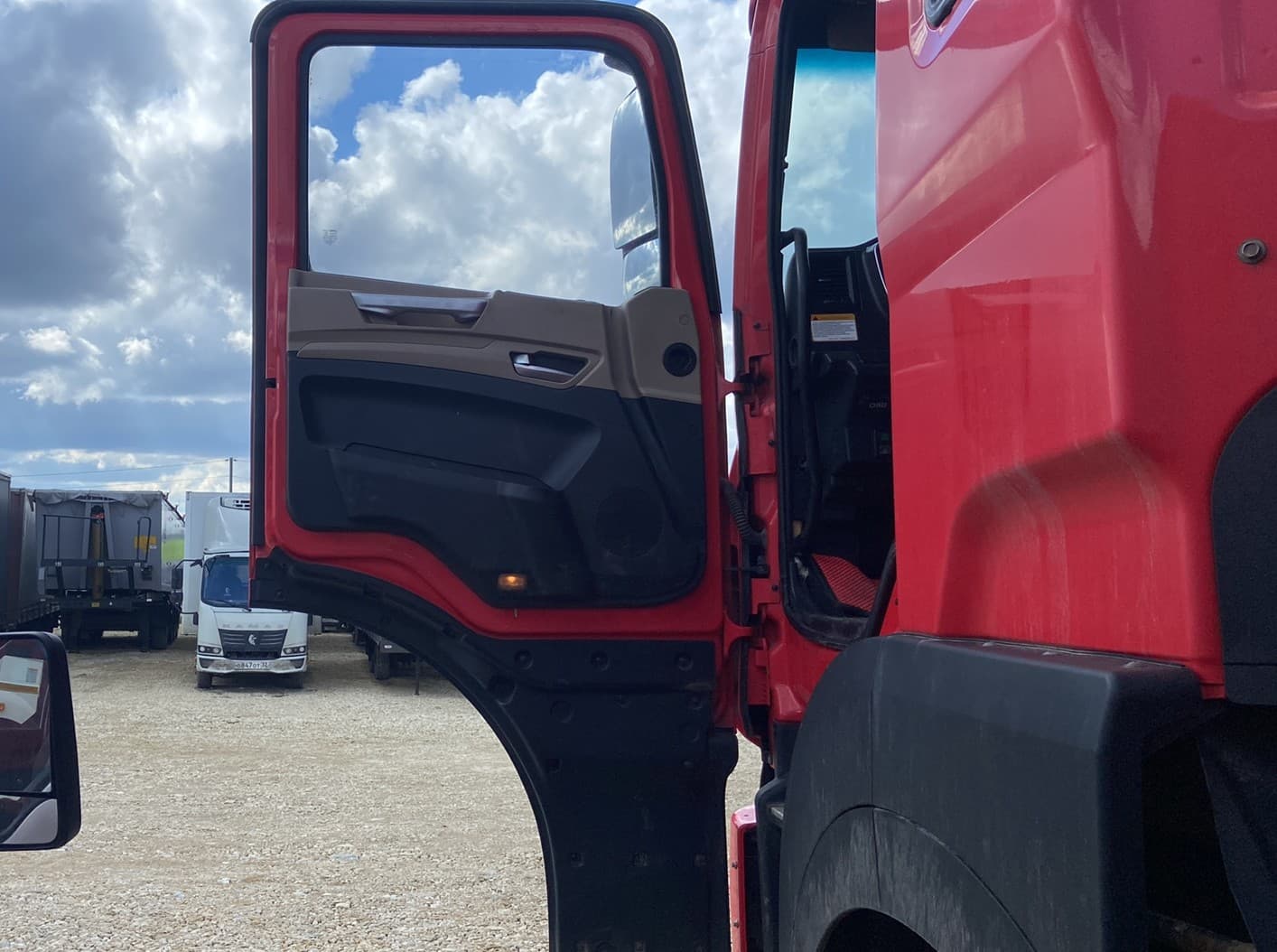 Jac N410 8x4 Самосвал - 8