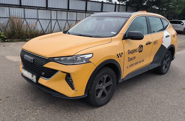 Haval F7 - 1