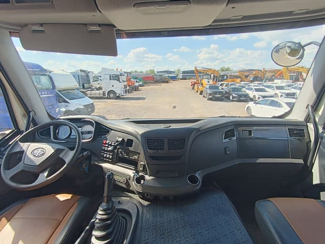 Айсин W0* на шасси FAW CA 3250 6X4 Бортовой с КМУ - 6