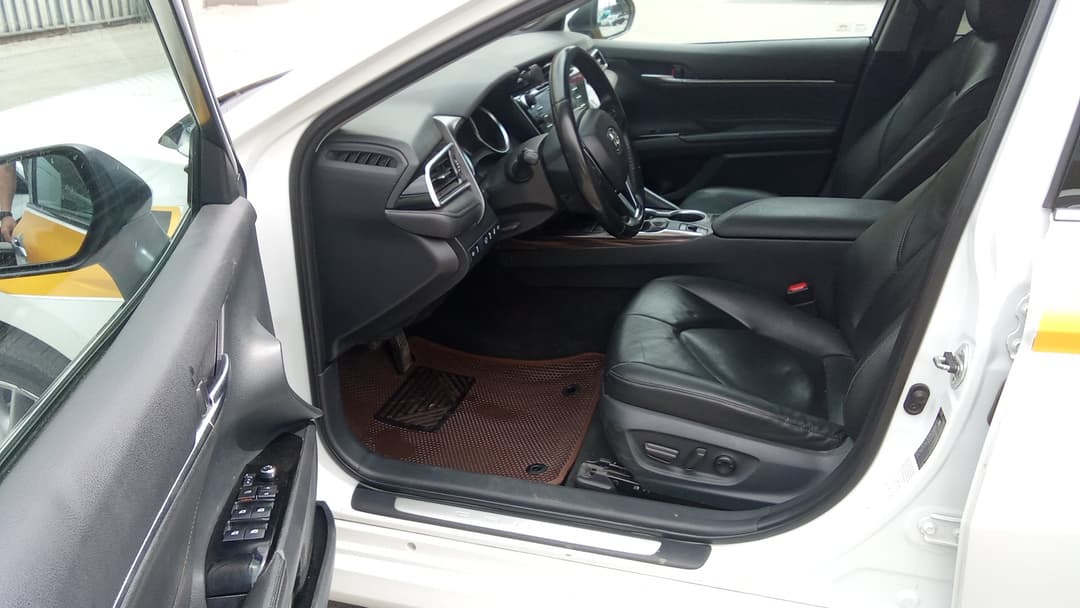 Toyota CAMRY - 6