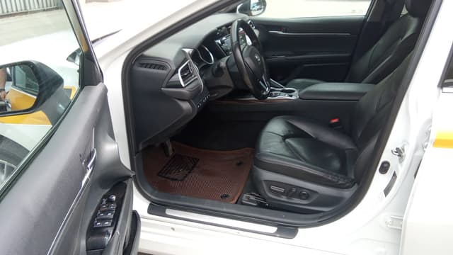 Toyota CAMRY - 6