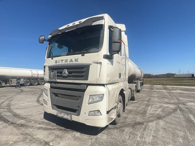 Sitrak C7H 4x2 Седельный тягач - 1