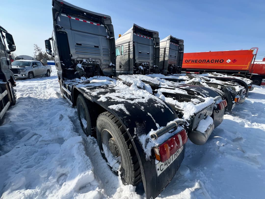Sitrak C7H 6x4 Седельный тягач - 4
