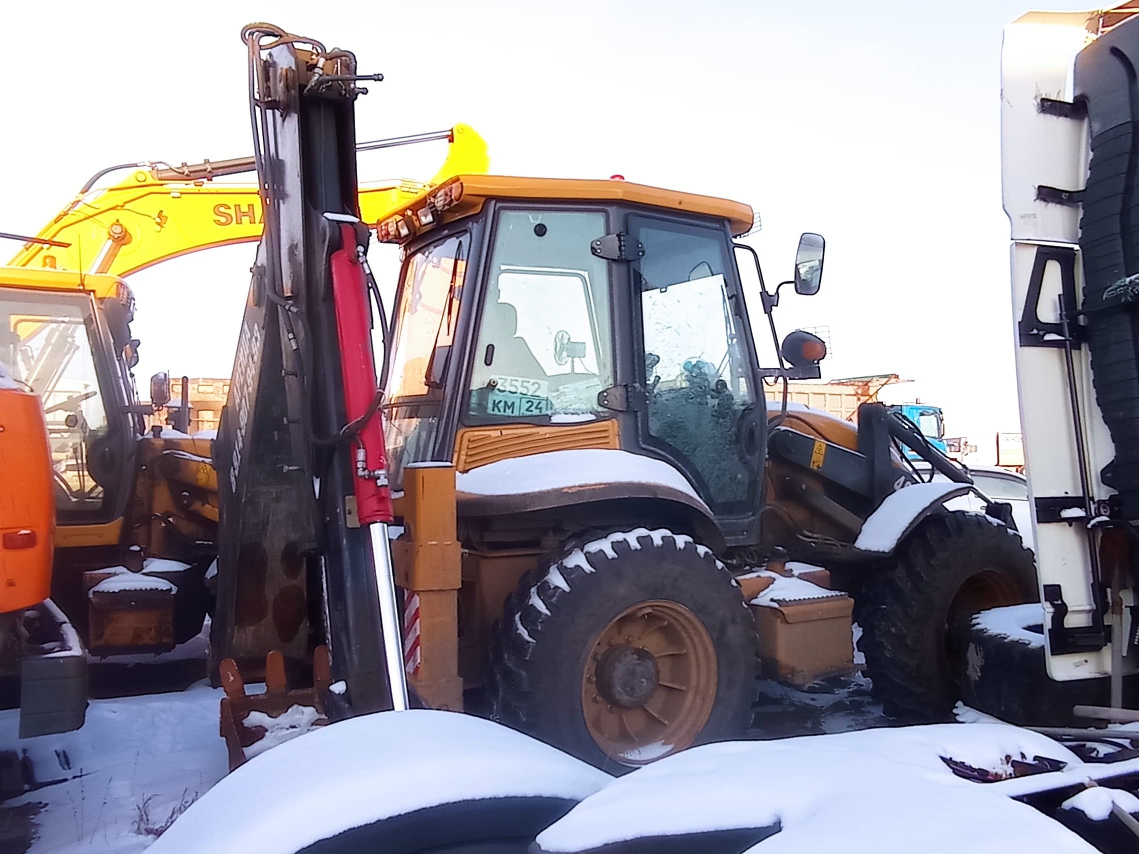 Yugong 488* Экскаватор-погрузчик - 3