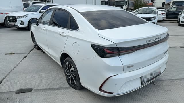 Baic U5 Plus - 4
