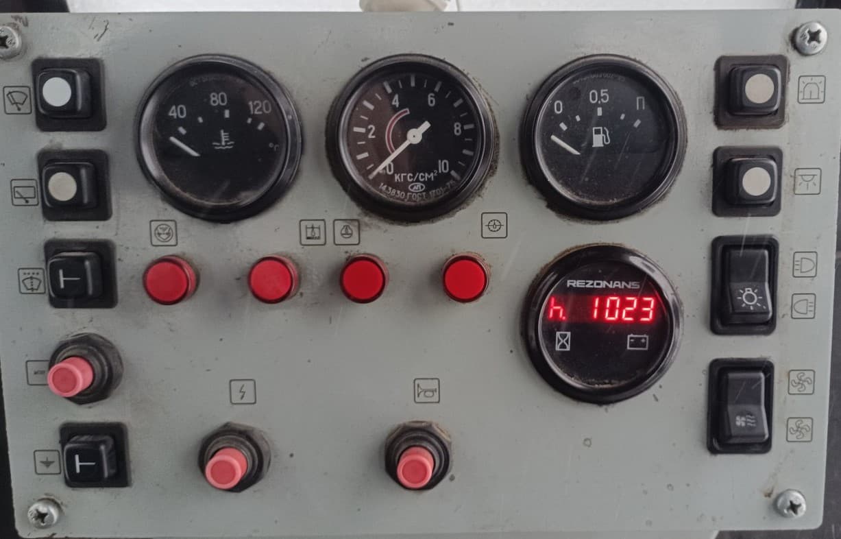 Зтм Аст Т10* Трактор с бульдозерным оборудованием - 4