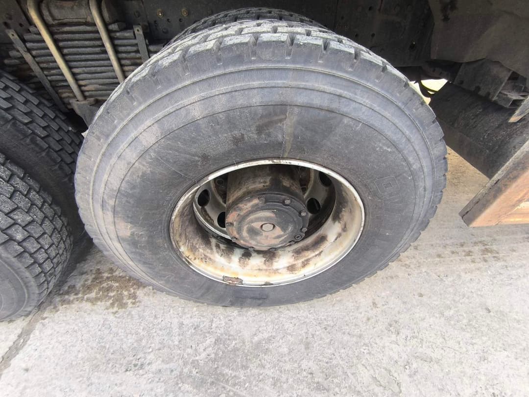 Dongfeng DFH 8x4 Самосвал - 9