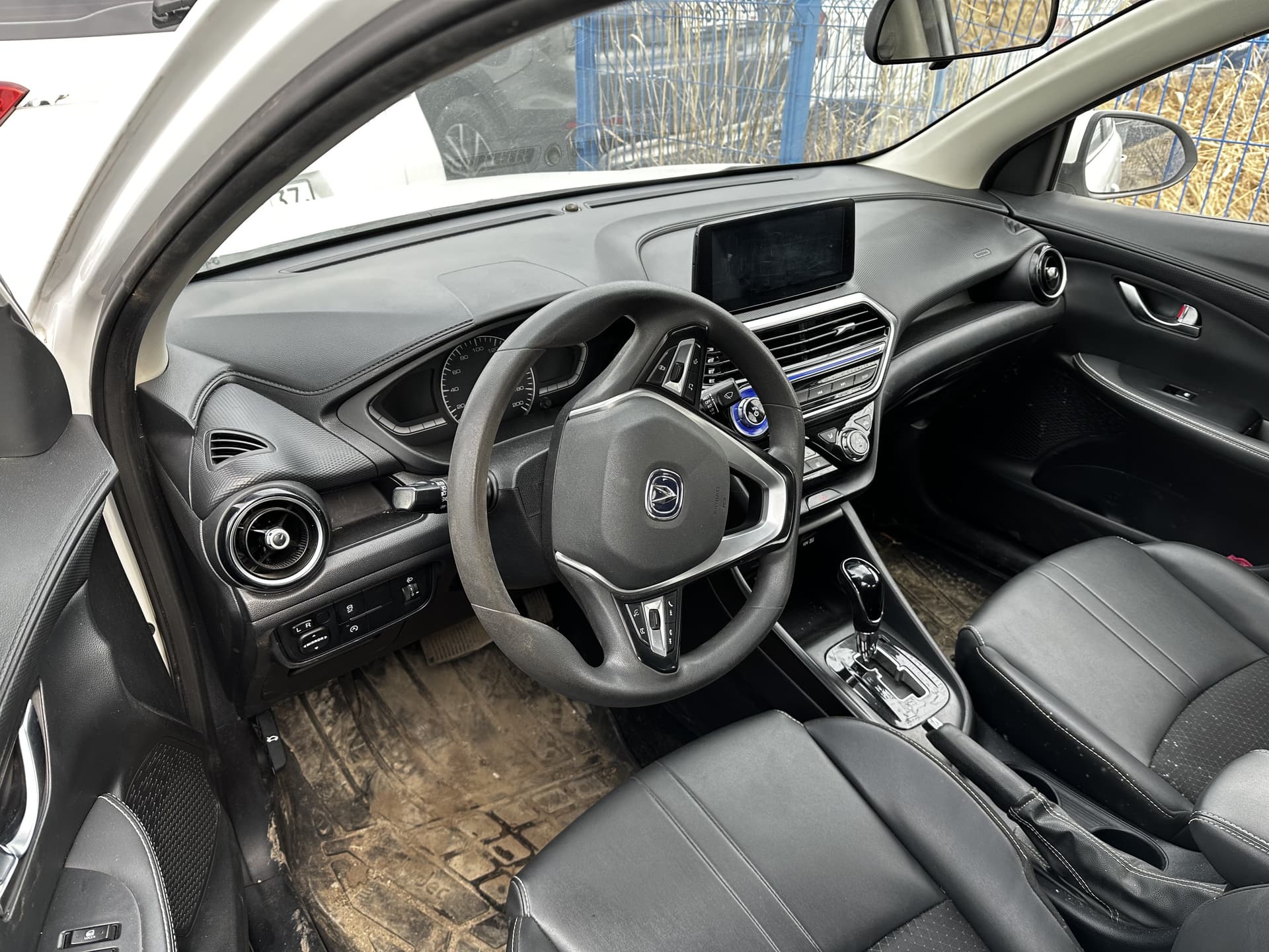 Changan Alsvin - 5
