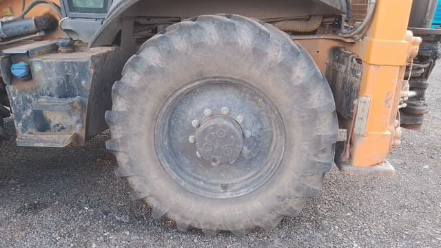 Case 695* Экскаватор-погрузчик - 8