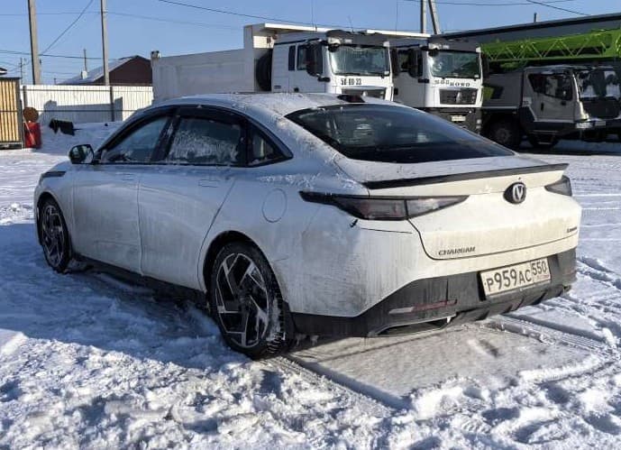 Changan Lamore - 4