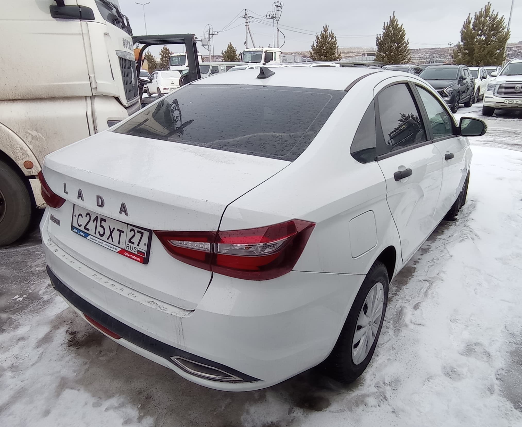 Lada Vesta седан - 3