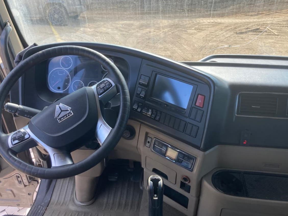 Howo T5G 8x4 Самосвал - 5