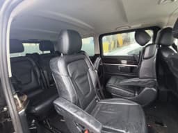 Mercedes-Benz V - 8