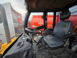 Bull HD-100 Экскаватор-погрузчик - 6