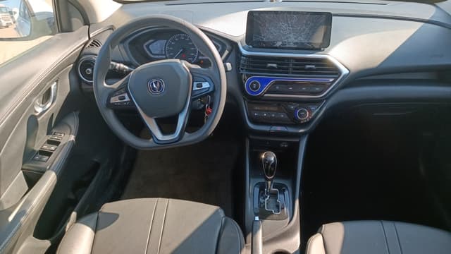Changan Alsvin - 5