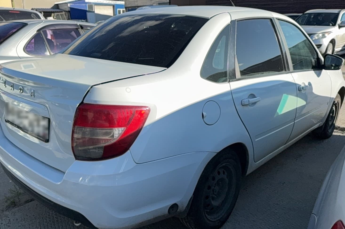 Lada Granta седан - 3