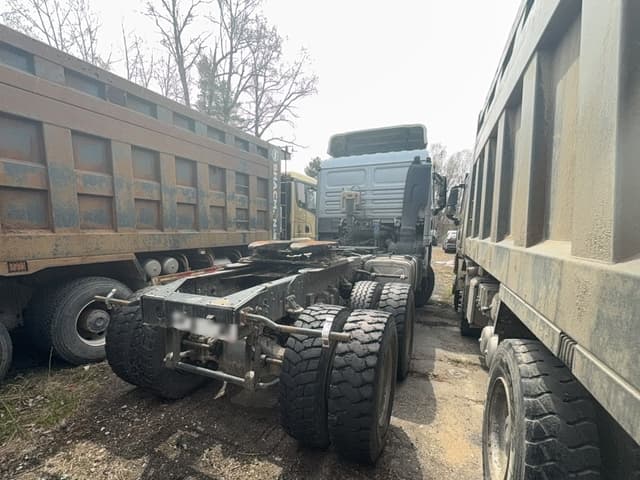 Shacman (Shaanxi) SX* 6x6 Седельный тягач - 3