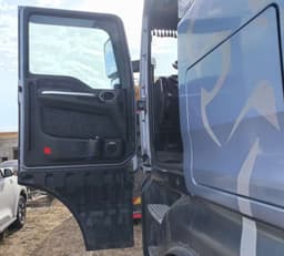 Sitrak C7H MAX 6x4 Седельный тягач - 8