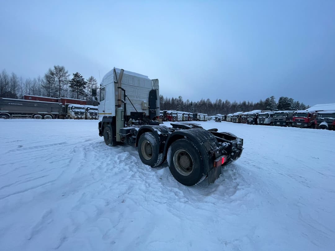 МАЗ 6430 6x4 Седельный тягач - 4