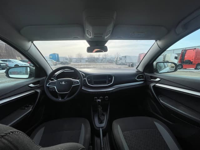 Lada Vesta седан - 5