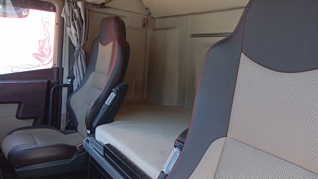 Тонар JH6 4x2 Седельный тягач - 9